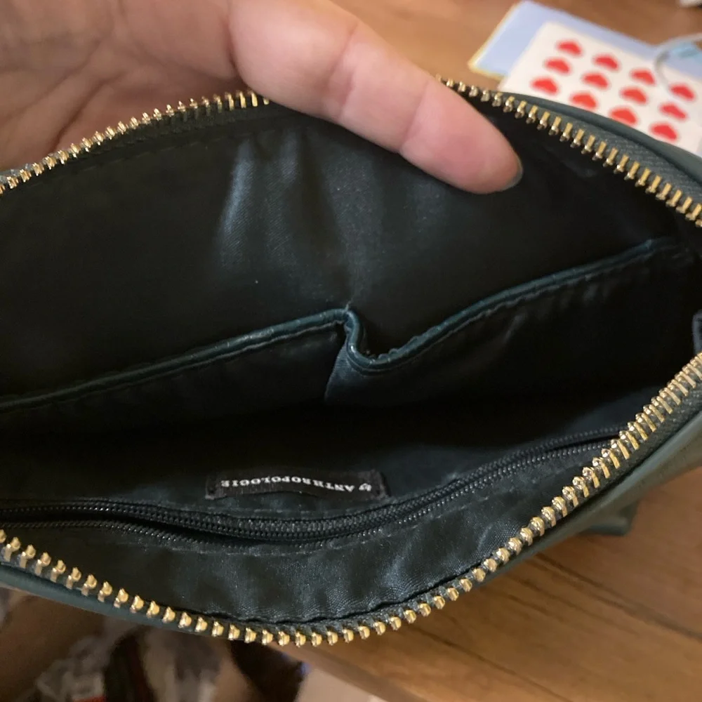 Anthropologie Emerald Green Cosmetic Pouch with Gold Zipper Used Excellent - Picture 3 of 8